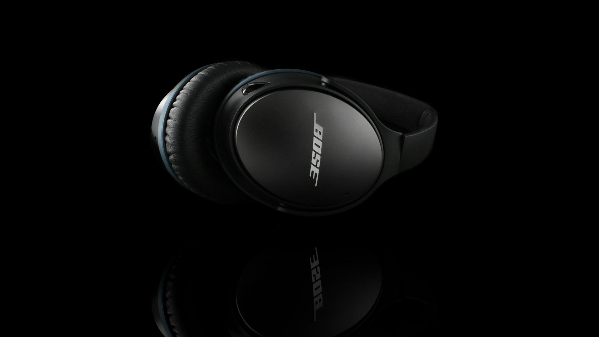 Bose QuietComfort 700 Noise-Canceling Headphones